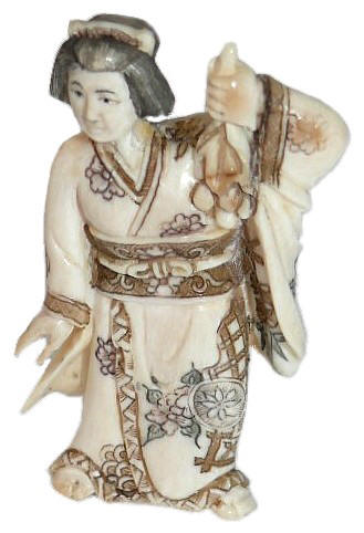 нецке из кости