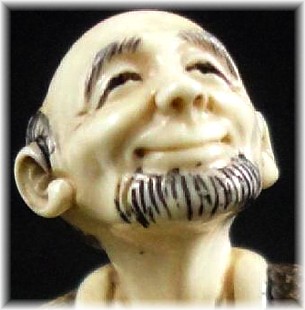 японская антилварная нэцкэ из слоновой кости ПОЭТ, 1920-30-е гг.