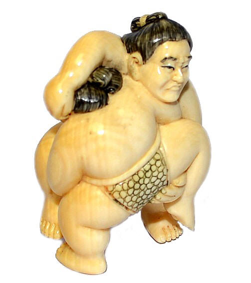 японская нэцкэ из слоновой кости Борцы Сумо