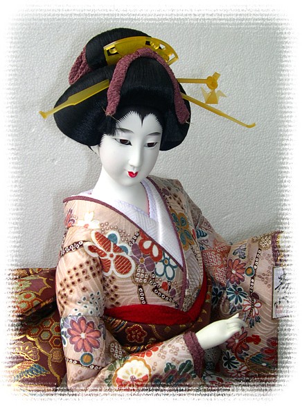 японская кукла