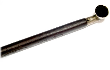 japanese samurai flat iron smoking  pipe with engraving, details