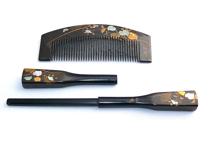 japanese antique tortoise shell hair comb and hair pin with mother-of-pearl and gold inlay, late Edo era