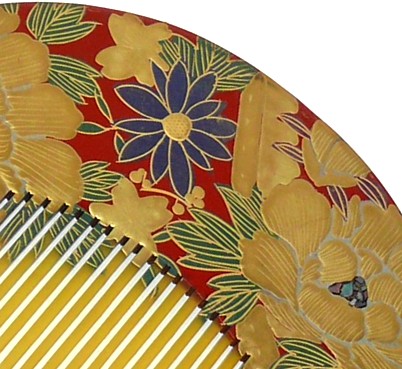 japanese hair adornmet set: detail od hand painting and gilding