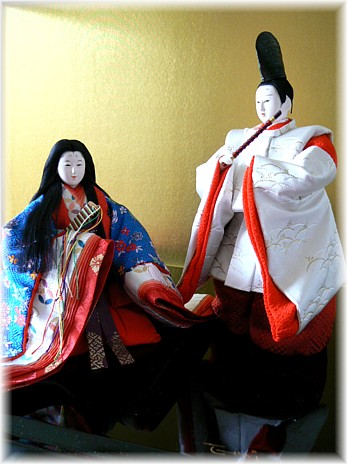 Japanese empress and imperor dolls by Emi Wada, 1970's