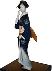 Japanese woman in dark-blue kimono, ceramic Hakata figurine, vintage