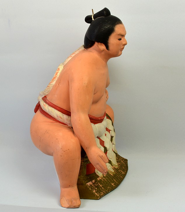 Sumo Wrestler YOKOZUNA, Japanese Hakata clay doll