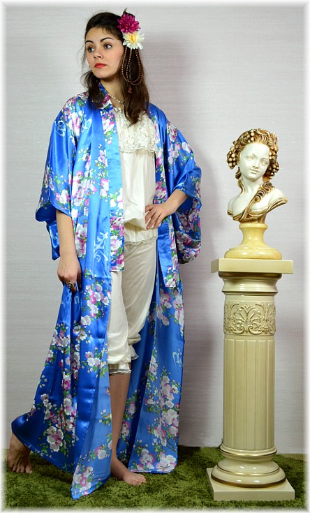 pure silk japanese kimono gown. The Japonic Online Store