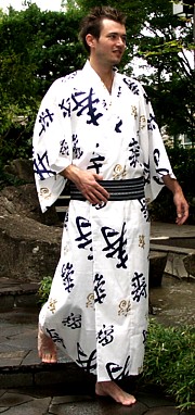 японская хлопковая юката