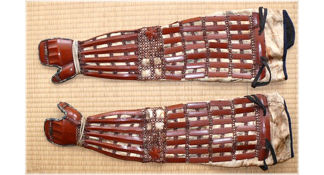 доспехи самурая, деталь: котэ. Искусство самураев, японские мечи, интерьер, интернет-магазин