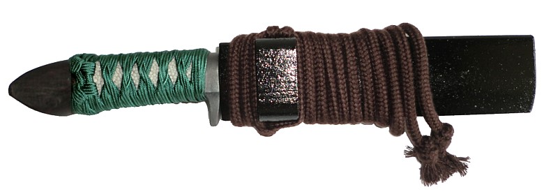 японский нож в самурайском стиле