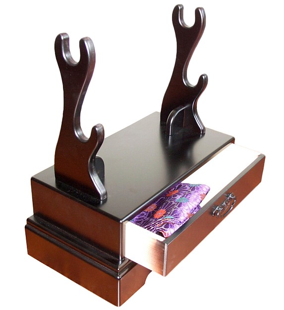 подставка для двух японских мечей  с выдвижным ящиком