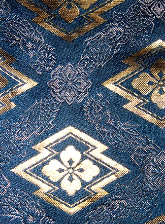 рисунок шелковой парчи мужских хакама