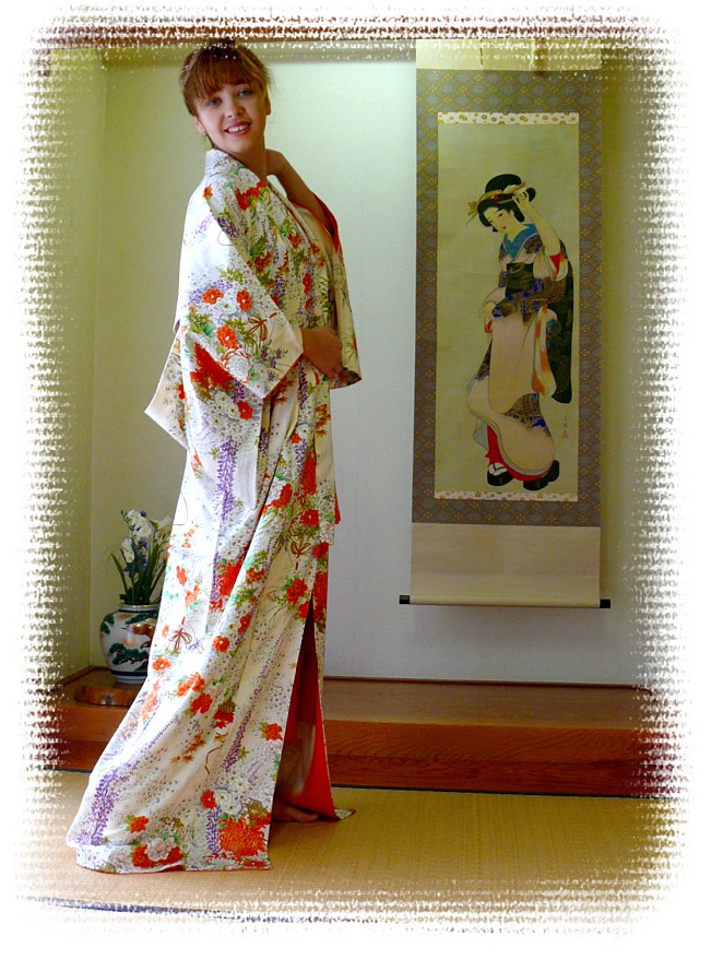 japanese silk vintage kimono, 1970's 