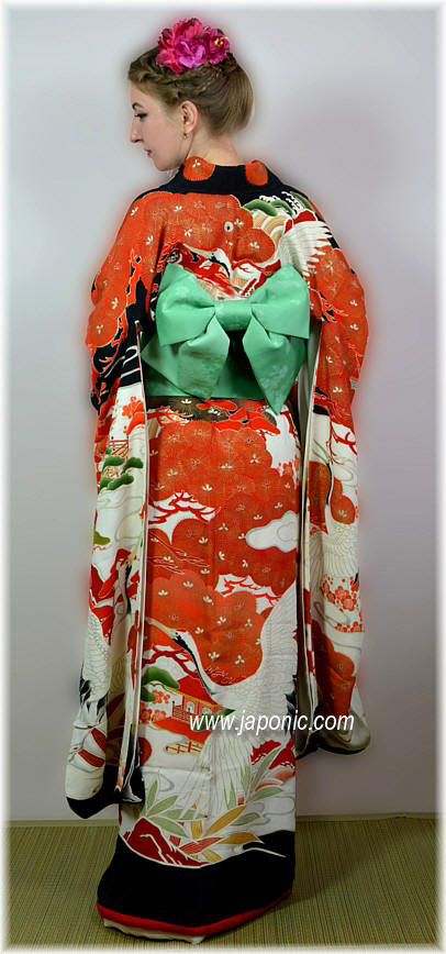 japanese lady's silk antique kimono, 1920's