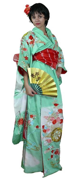 Japanese silk embroidered kimono, 1950's