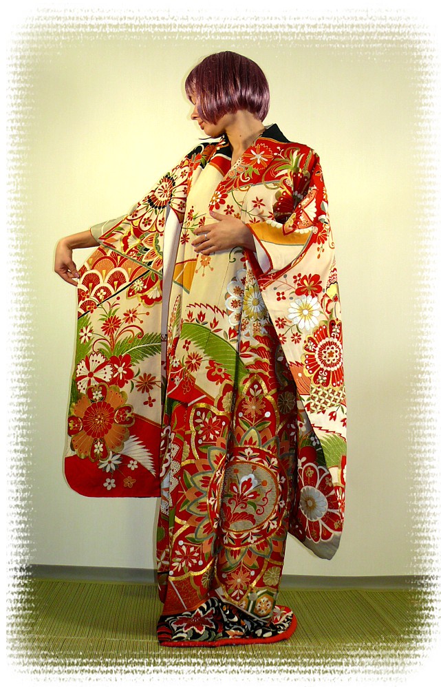 japanese traditional clothes silk hand painted kimono, 1920's