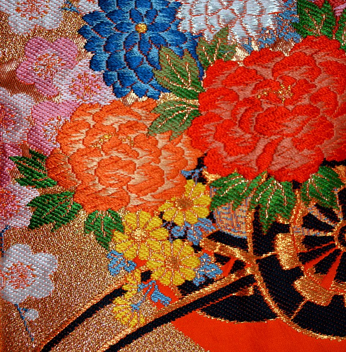 japanese wedding kimono gown uchikake: detail of fabric pattern
