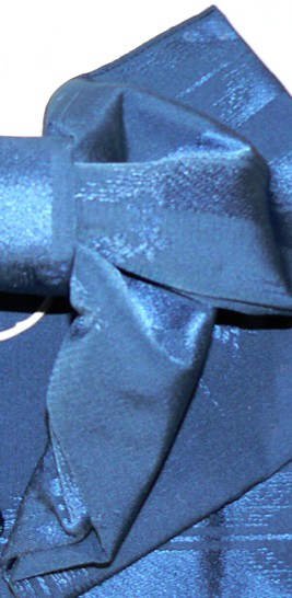 japanese pre-tied obi belt for kimono and yukata: detail of design