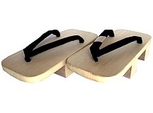 traditional japanese wooden sandals GETA