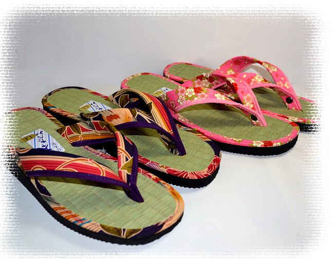 japanese straw sandals