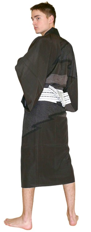 japanese antique man kimono. The Japonic Online SKimono Store