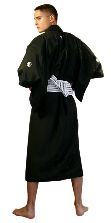 japanese antique black silk kimono with samurai crest