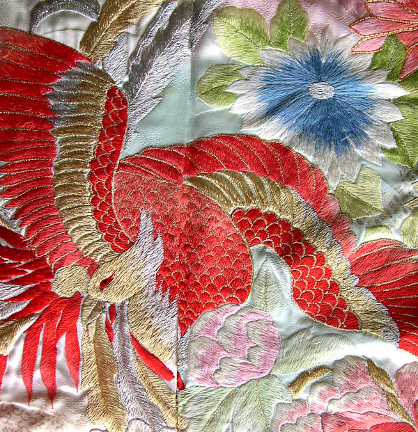 Japanese embroidred wedding silk kimono, 1950's. Wedding Kimonos ...