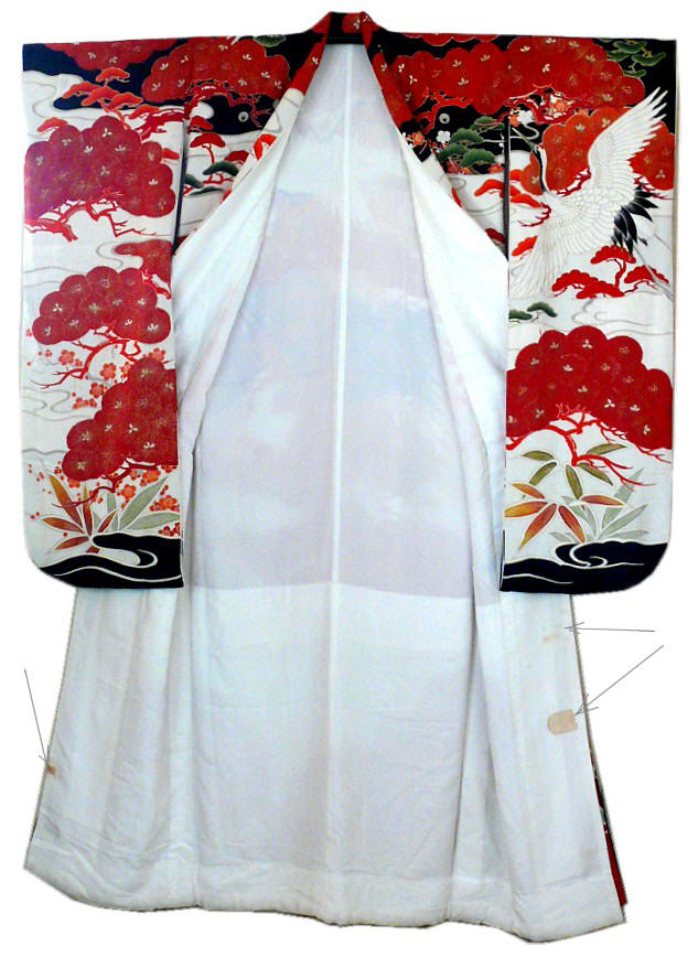 Japanese antique silk  kimono. stains on the silk linng